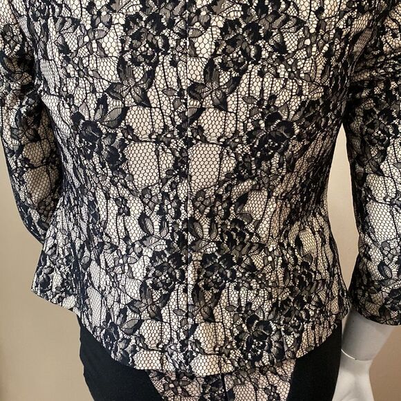 Kardashian Kollection Lace Blazer w/Matching Dress - Size M - Picture 10 of 17